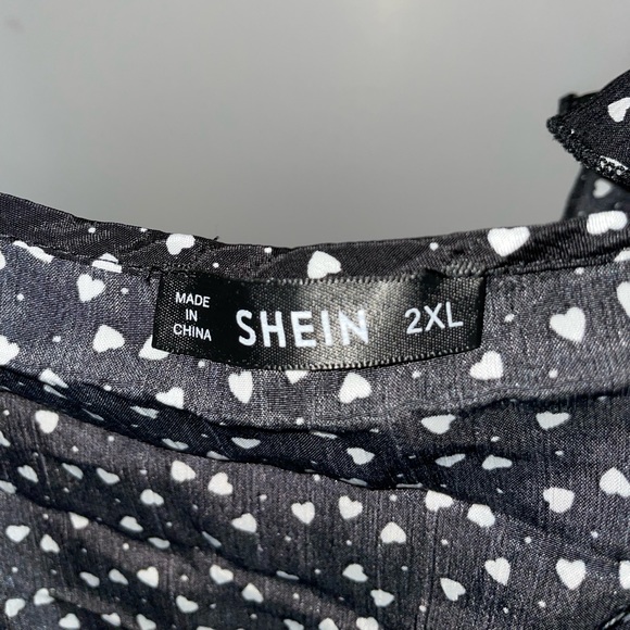 Shein wrap dress - Picture 1 of 3